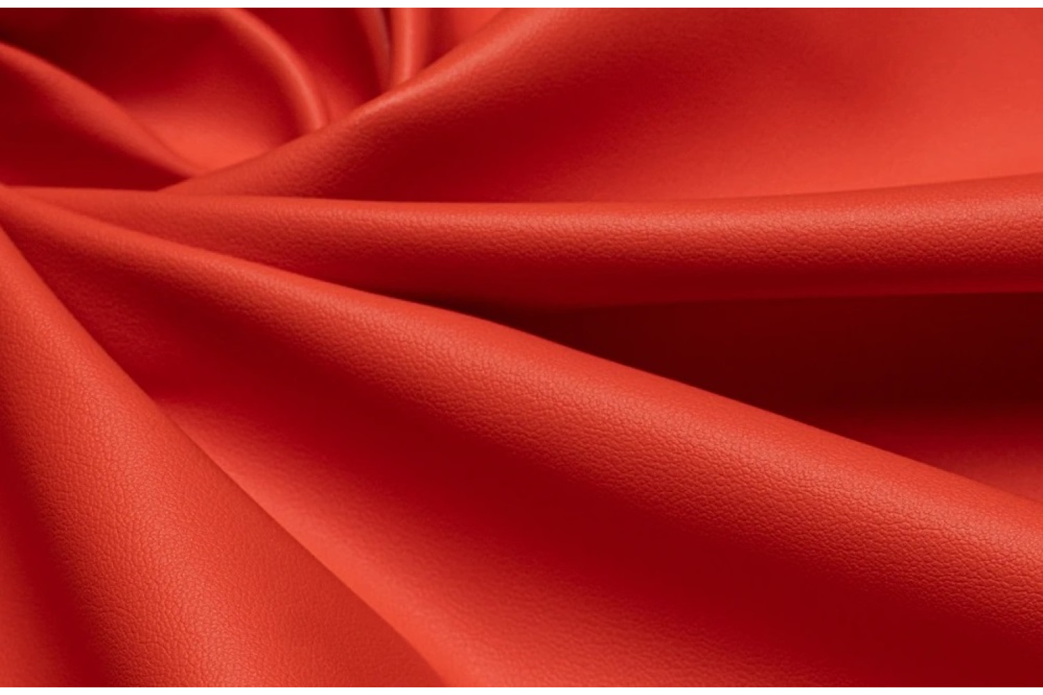 Искусственная кожа: как выбрать качественный материал для пошива