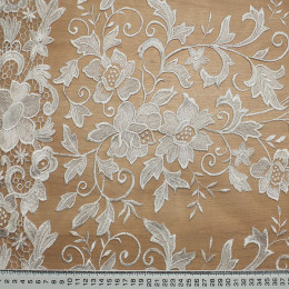 ВЫШИВКА НА СЕТКЕ