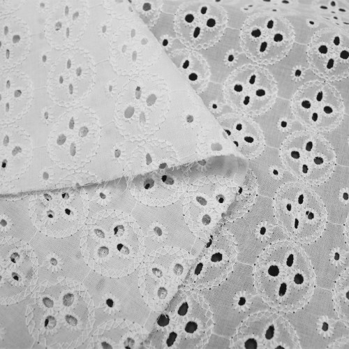 Вышивка на хлопке