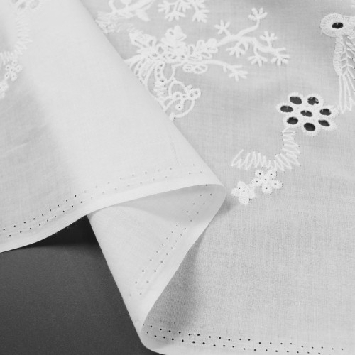 Вышивка на хлопке