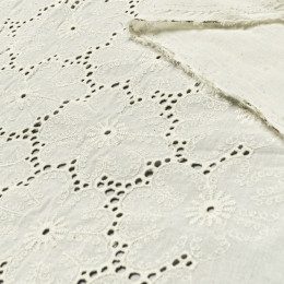 Вышивка на хлопке