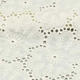 Вышивка на хлопке