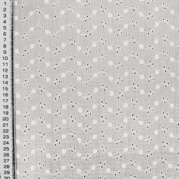 Вышитая ткань