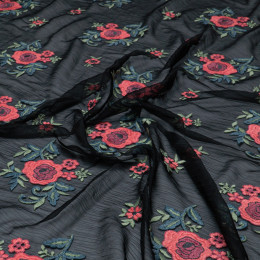 ВЫШИВКА НА ШИФОНЕ