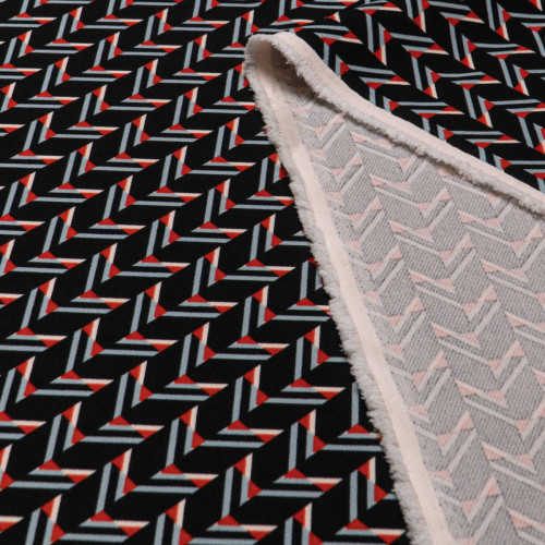 ПЛАТЕЛЬНАЯ