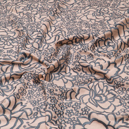 ВЫШИВКА НА ШИФОНЕ