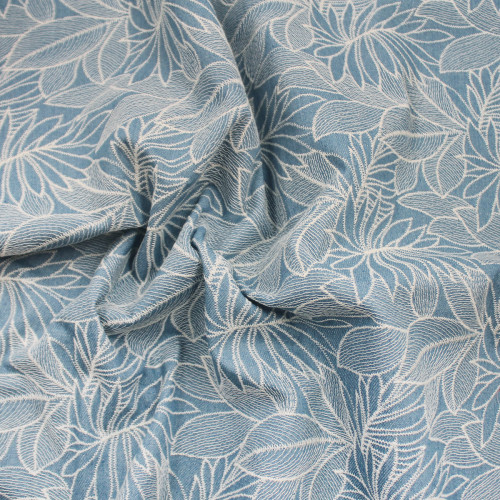 Джинс с вышивкой