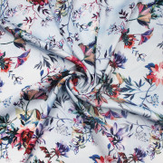 Твил голубого цвета с цветочным принтом