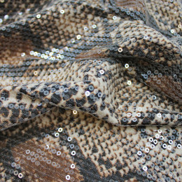 Трикотаж с пайетками