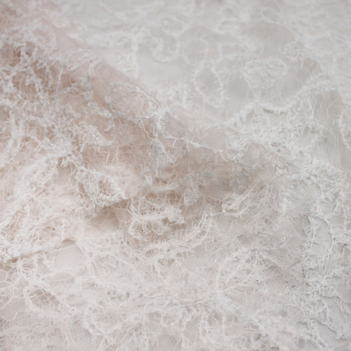Кружевная ткань