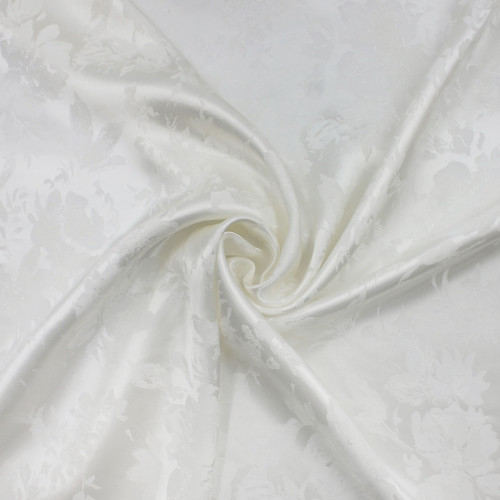 Атласная ткань молочного цвета