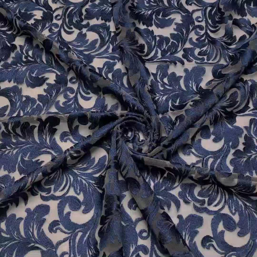 ВЫШИВКА НА СЕТКЕ